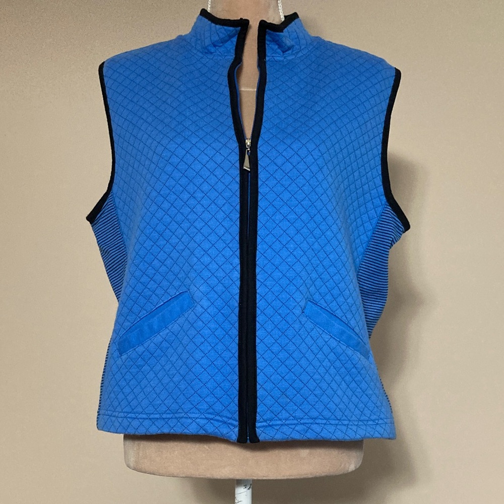 Pappagallo Women's Blue Quilted Vest